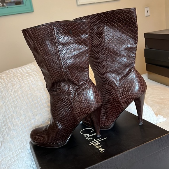 Cole Haan Kennedy Snakeskin Leather Heeled Mid Calf Boot Brown Size 8.5 - Picture 2 of 12